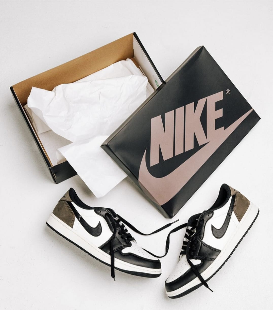 Nike Air Jordan 1 Low Mocha