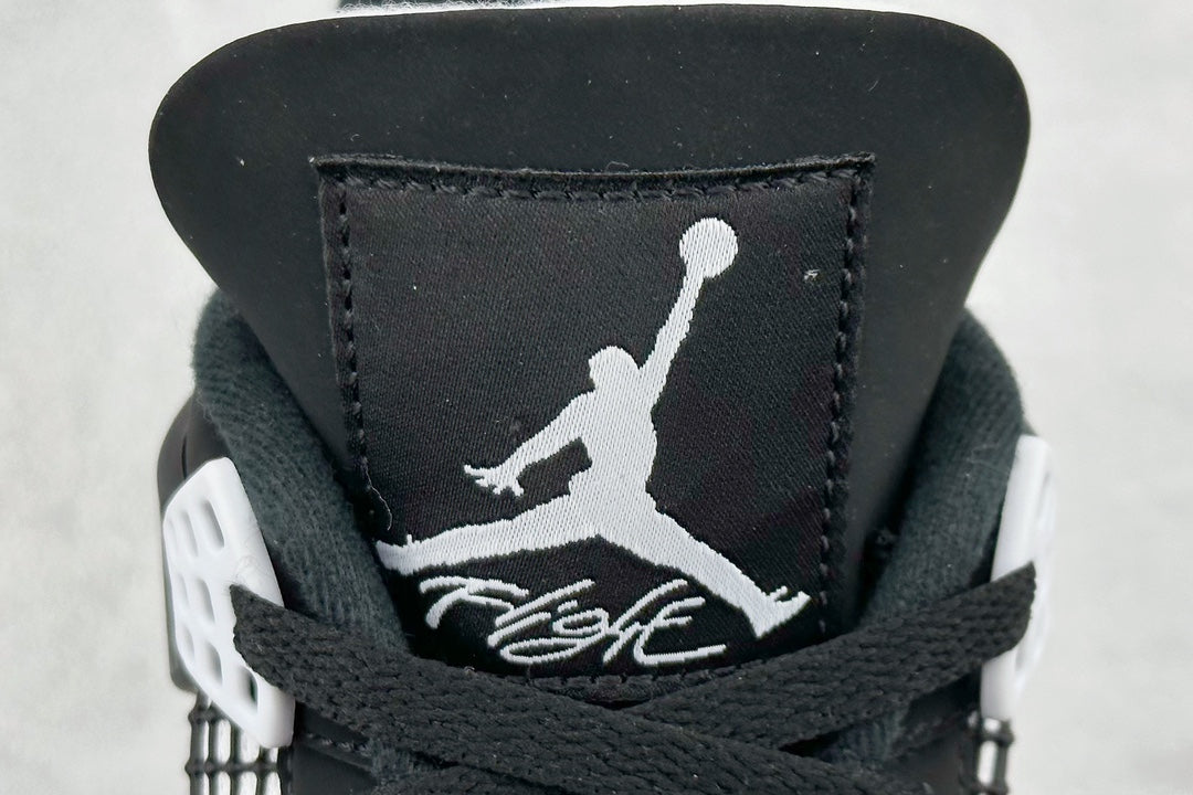 Nike Air Jordan 4 Retro White & Black Thunder