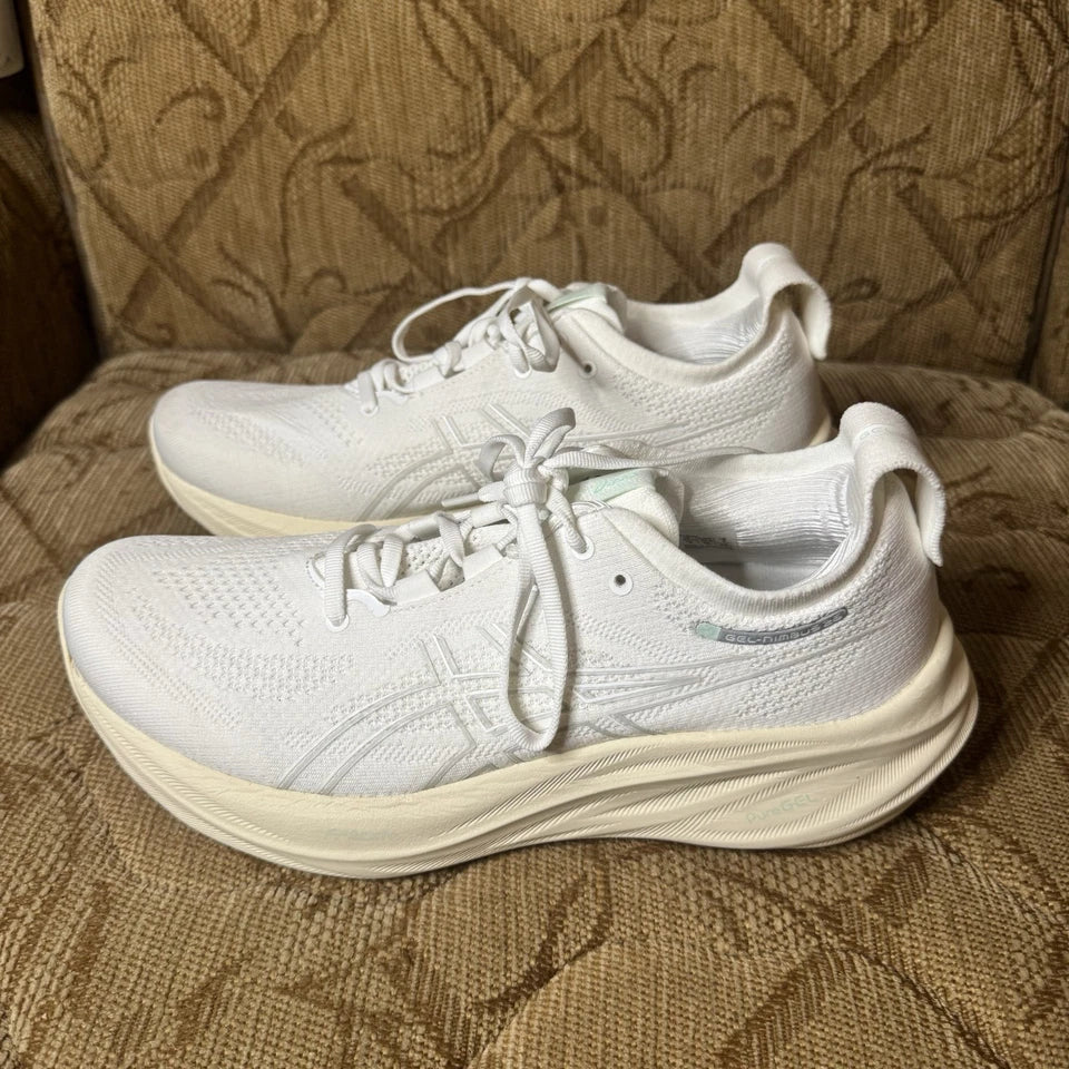 ASICS Men’s Gel Nimbus 26 Running Size 9 White/Cream